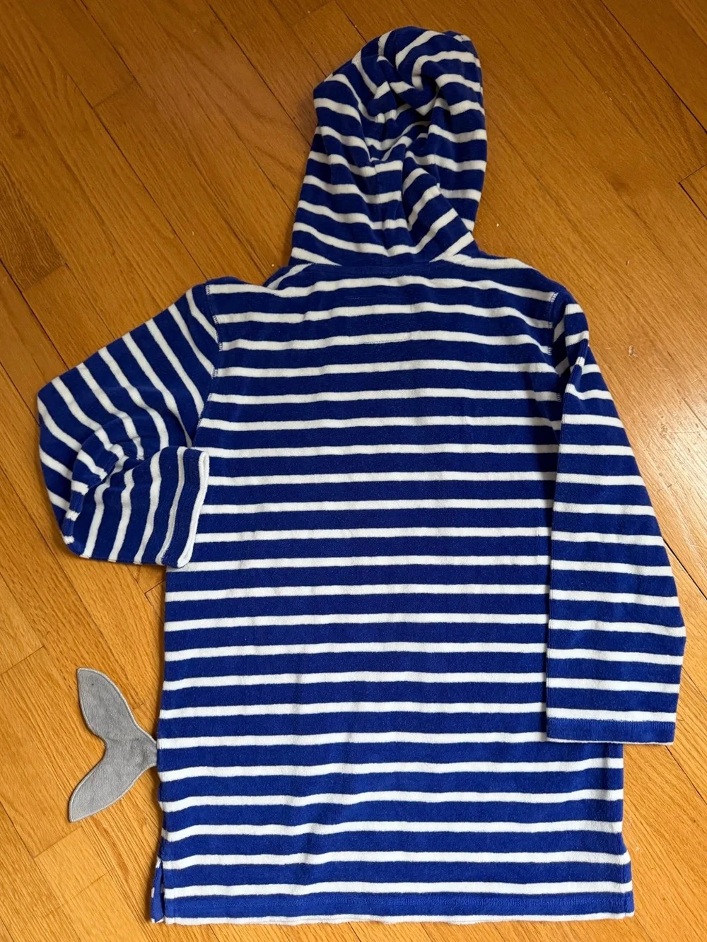 Mini Boden Blue & White Striped Shark Hooded Coverup with Red Lining